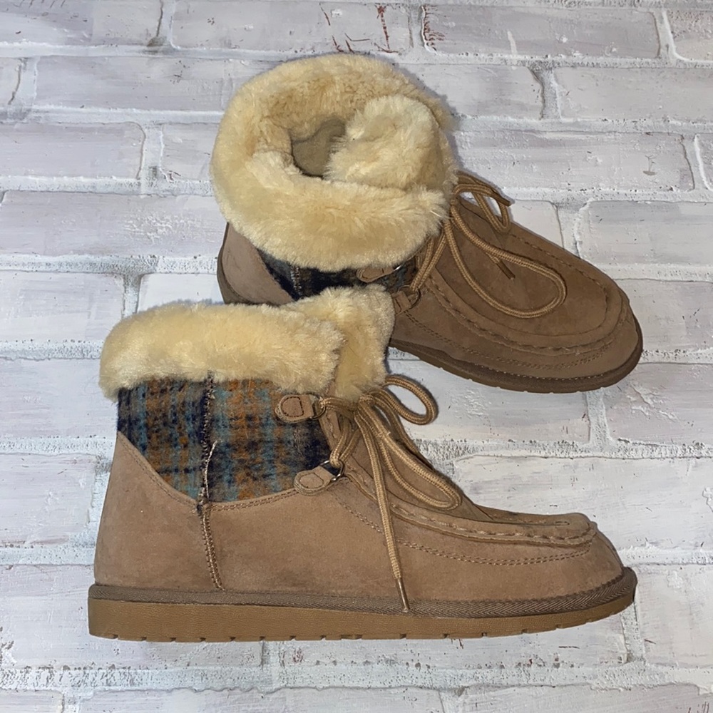 NWT Rampage Westcott faux fur ankle booties size 9